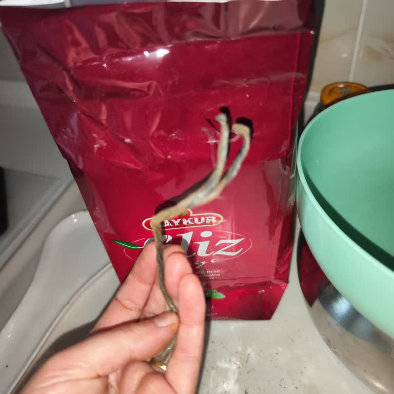 Çay Paketinden Yabancı Madde Çıkması Hakkında Şikayet