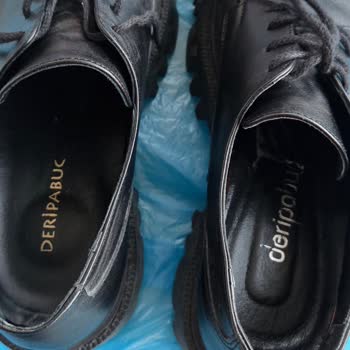 Kusurlu Ayakkabı Ve Yetersiz Müşteri Hizmeti Deneyimi