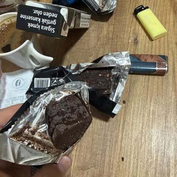 Aldığım Çikolataların Kurtlu Çıkması Çocuğumun Sağlığını Riske Attı