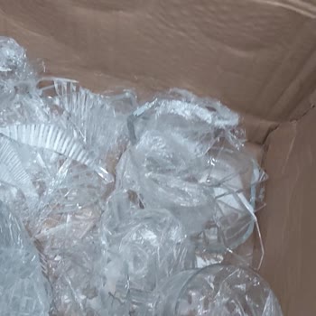 Sürat Kargo Cam Ürünler Kırık Çıktı, Mağduriyetimin Giderilmesini İstiyorum