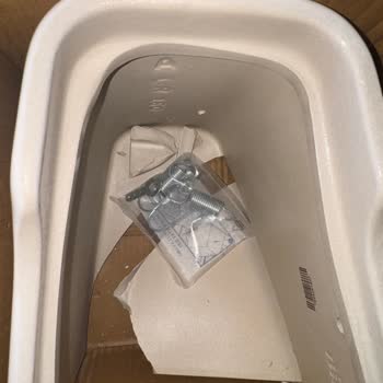 Kırık Teslim Edilen Lavabo İçin Değişim Sözü Tutulmadı, Mağdur Edildim