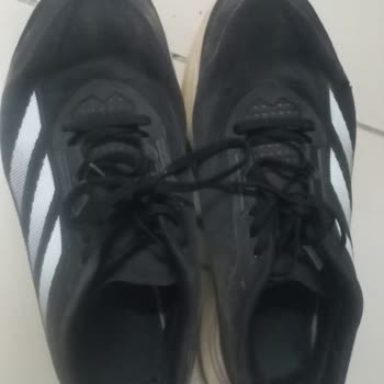 FLO'dan Alınan Adidas Ayakkabıda Kısa Sürede Yırtılma Ve Garanti Sorunu