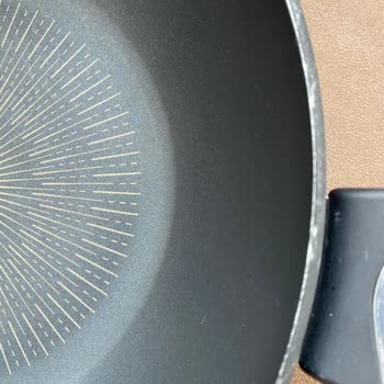 Garanti Kapsamındaki Tefal Tavanın Kısa Sürede Soyulması Ve Yetersiz Müşteri Desteği