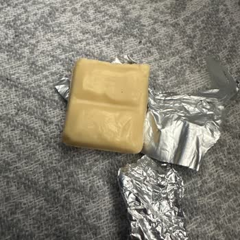 Taze Görünen Nestle Çikolata Bozuk Çıktı!