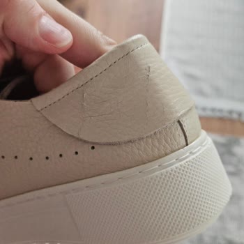 Defolu Ayakkabı İki Kez Gönderildi İade Süreci Mağduriyet Yaşattı