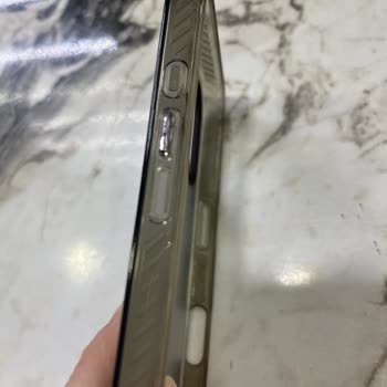 Aldığım Telefon Kılıfında Sürekli Düğme Sorunu