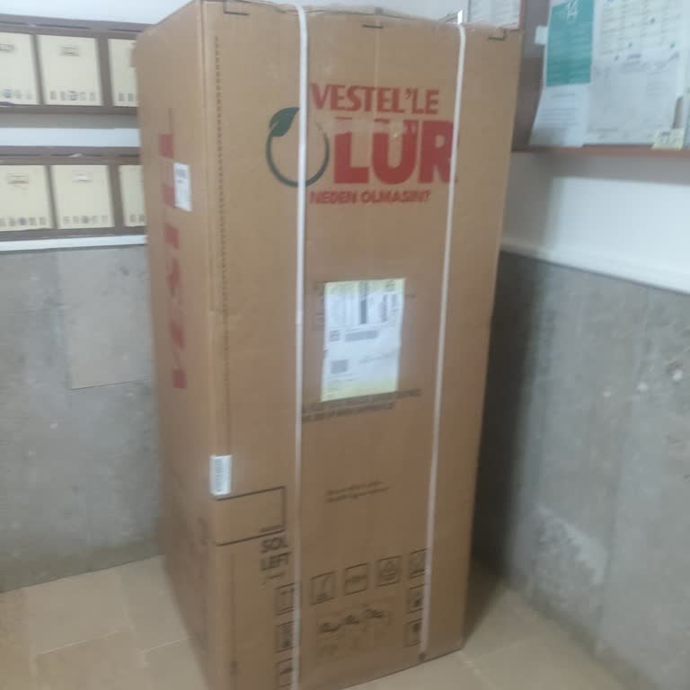 Teslimat Sorunu Ve Ekstra Masraf: Buzdolabı Kapıya Ulaşmadı