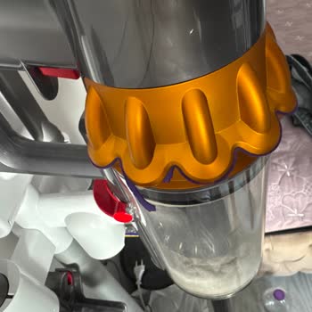 Dyson V15 Süpürgede Garanti Kapsamındaki Parça Yıpranmasına Çözüm Bekliyorum