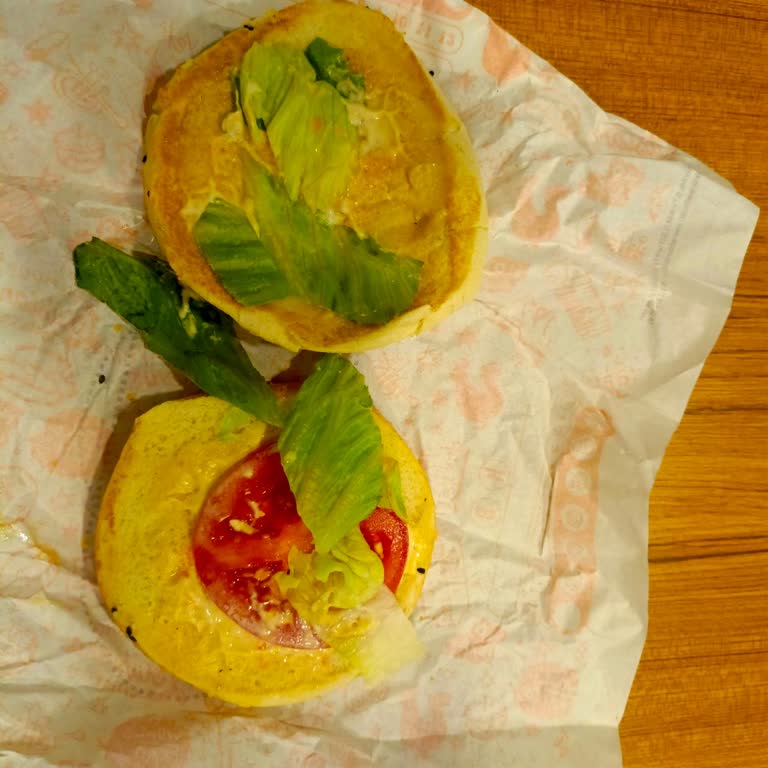 Siparişimde Tavuk Yerine Sadece Domates Ve Marul Geldi, Mağdur Oldum