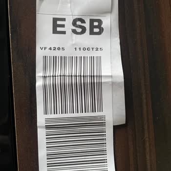 Ajet Uçuşunda Valizim Taşıma Sırasında Ciddi Şekilde Hasar Gördü Mağdur Oldum