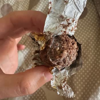 Son Kullanma Tarihi Geçmemiş Çikolatada Bayatlama Ve İade Sorunu