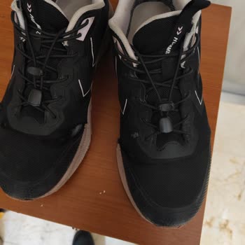 Hummel Ayakkabıda Tekrarlayan Üst Kısım Açılması Ve Çözüm Eksikliği