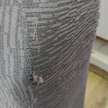 Dekorhometekstil Koltuk Örtüsü Kumaşında Yırtılma Ve Satıcıdan Destek Alamama