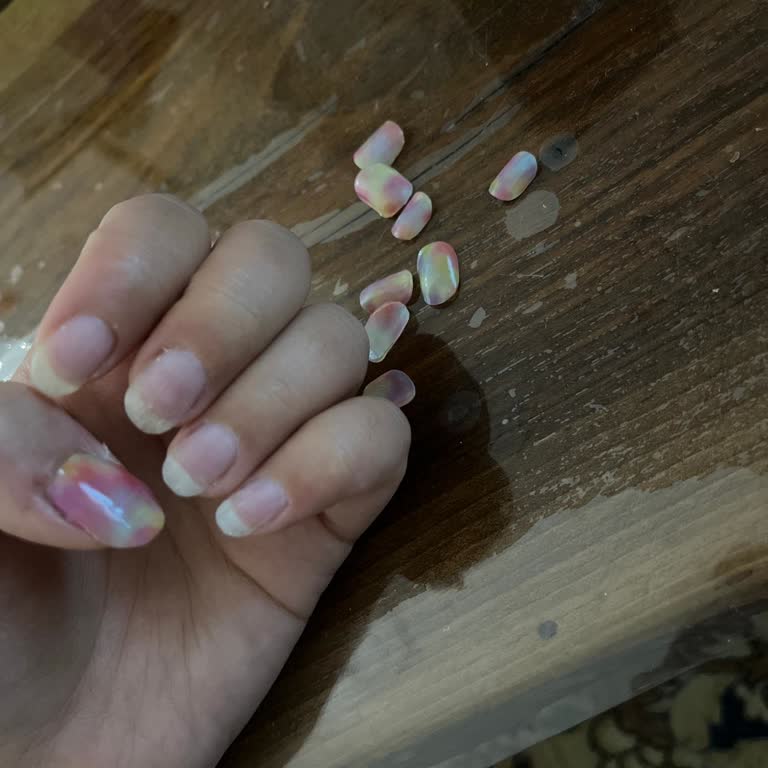 Ohora Jel Tırnak Ürünü 3 Günde Soyuldu, Para İadesi Talep Ediyorum