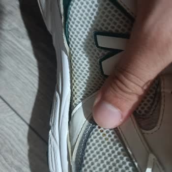Kısa Sürede Deforme Olan New Balance Ayakkabı İçin Değişim Talebi