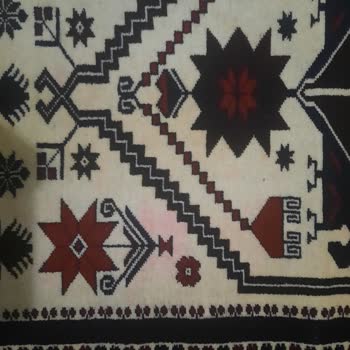 Gözey Halı Yıkama Kartal Halının Renkleri Birbirine Karışmıştı