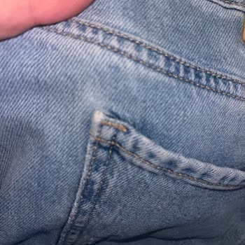 Mavi'den Alınan Kot Pantolonun Hızla Yıpranması Ve Kullanıcı Hatası Geri Bildirimi