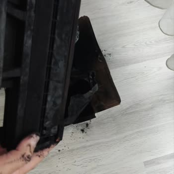 Hasarlı Toner Teslimatı Ve Yetersiz Çözüm Süreci