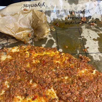Pidem Cadde 54 AVM Şubesinde Lahmacun Menüden Memnun Kalmadım