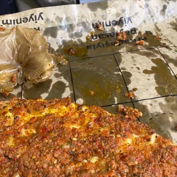 Pidem Cadde 54 AVM Şubesinde Lahmacun Menüden Memnun Kalmadım