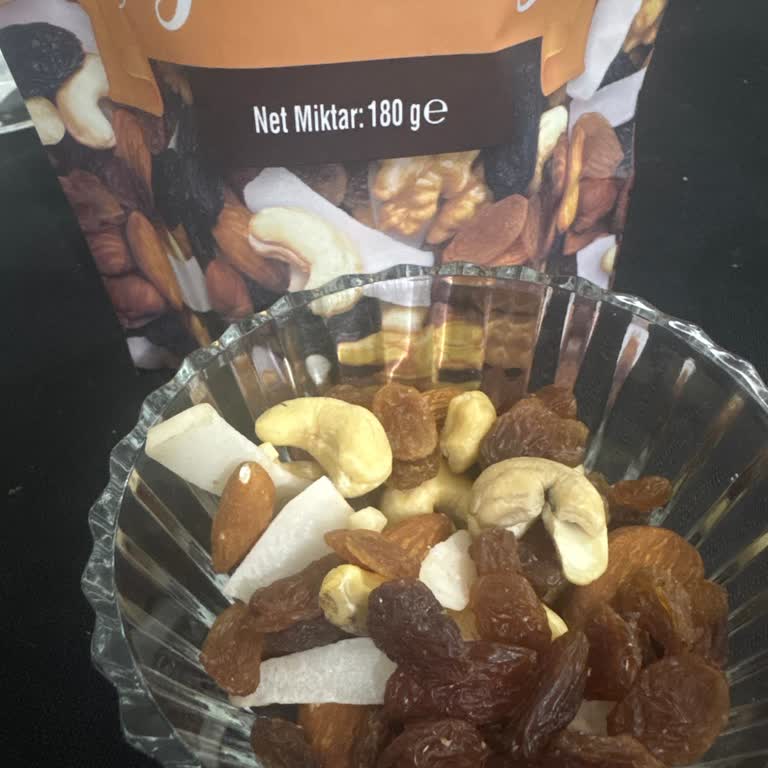 Çerezya Çiğ Kokteyl Ürününde Ambalajda Belirtilen Ceviz Bulunmaması