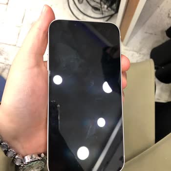 Yüksek Ücretle Alınan İphone 13'te Arıza Ve İlgisiz Garanti Mağduriyeti