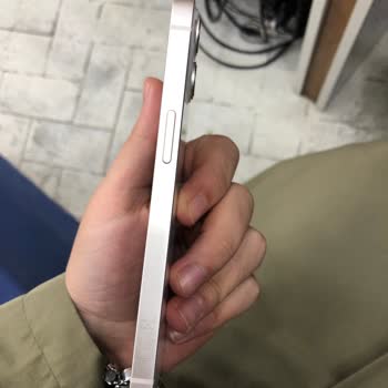 Yüksek Ücretle Alınan İphone 13'te Arıza Ve İlgisiz Garanti Mağduriyeti