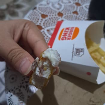 Burger King Nugget İçinden Çıkan Beklenmedik Parça Şaşırtmadı