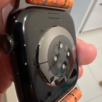 Apple Watch'ta Kapsamlı Boya Atması Ve Garanti Sorunu