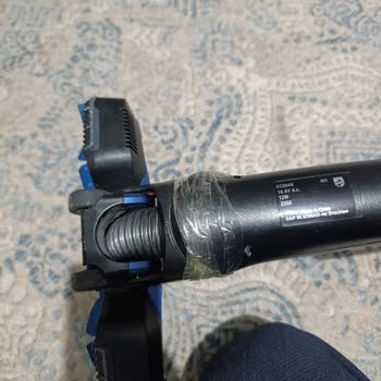 Philips Ev Aletleri 8000 Serisi Dikey Süpürgede Sürekli Parça Kırılması Ve Garanti Talebi!