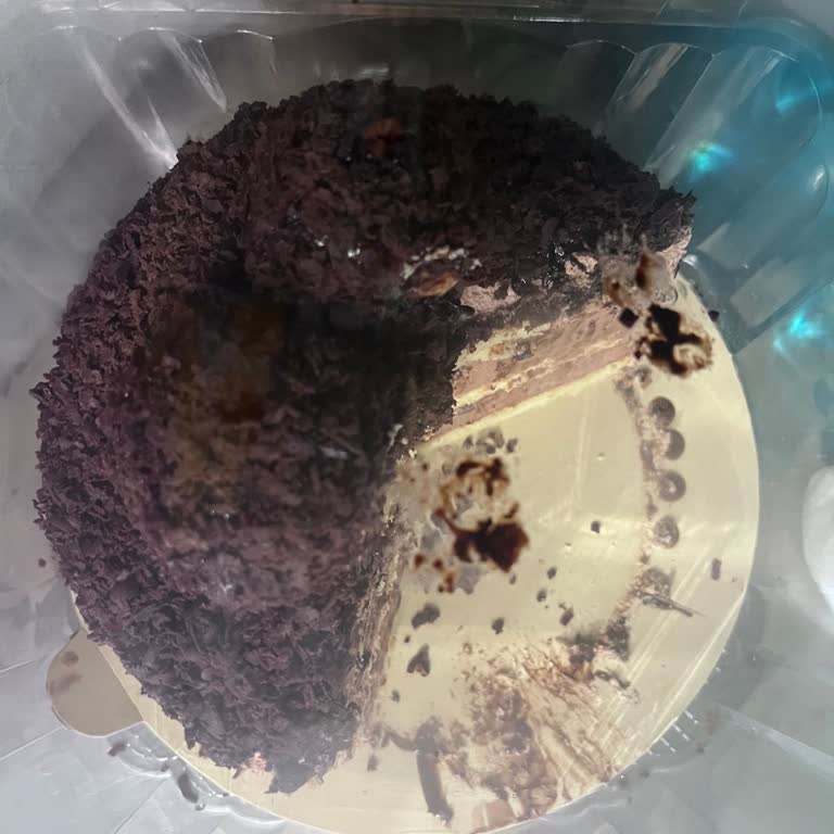 Son Kullanma Tarihi Geçmemiş Pastaların Bayat Çıkması Mağduriyet Yaşattı