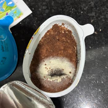 Aldığım Ozmo Sürpriz Yumurta Küflü Çıktı, Sağlığım Tehlikeye Girdi