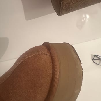 Kısa Sürede Aşınan Ugg Terlik İçin İade Talebi