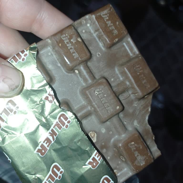 Taze Olması Gereken Çikolatada Beklenmedik Bozulma Ve Mağduriyet