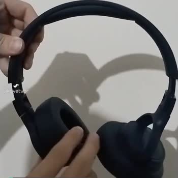 JBL 720 Bt Kulaküstü Kulaklığın Sağ Menteşesinde Gevşeklik Var