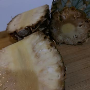 BİM'den Aldığım Ananas Çürük Çıktı, Değişim Talebim Var