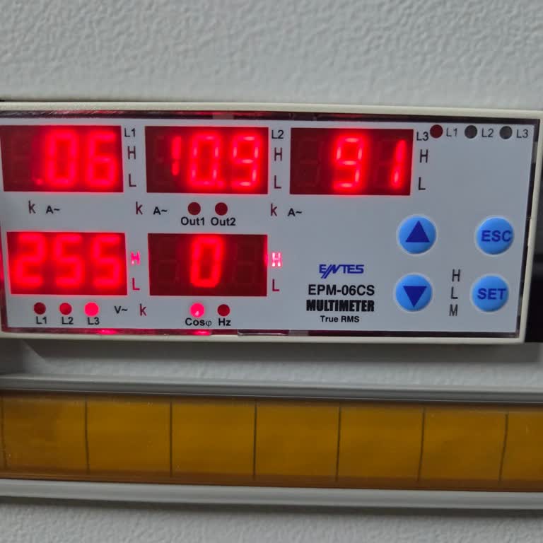 Gece Saatlerinde Yükselen Voltaj Cihazlarımızı Tehlikeye Atıyor