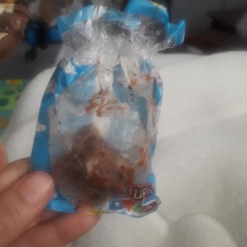 Çikolatadan Çıkan Yabancı Madde Oğlumun Sağlığını Tehlikeye Attı