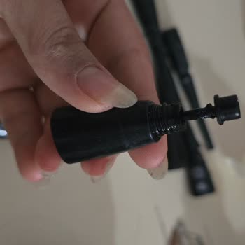 Aynı Eyeliner'da Tekrarlayan Kapak Sorunu Ve Mağduriyet