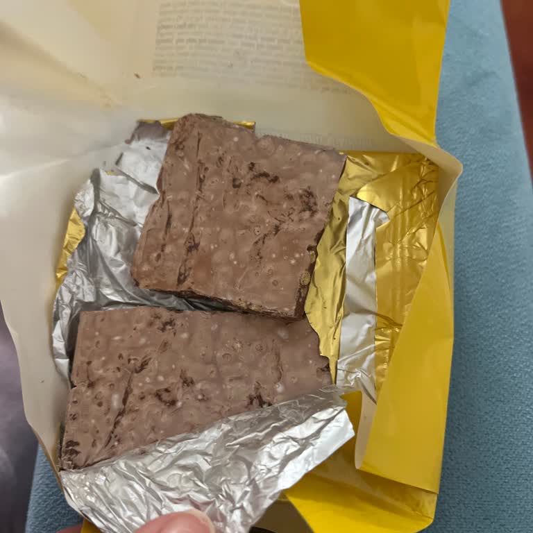 Migros'tan Aldığım Çikolata Bozuk Çıktı, Ücret İadesi Talep Ediyorum