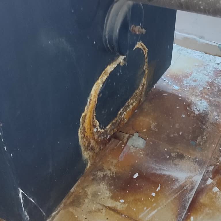 Baymak Kazanında Yoğuşma Nedeniyle Paslanma Ve Servis İlgisizliği