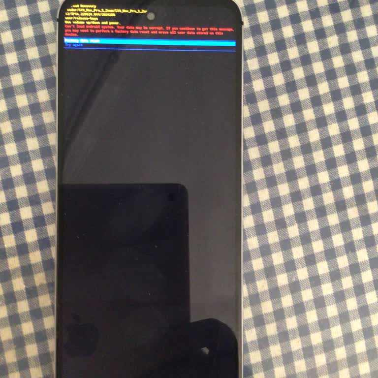 Garanti Kapsamındaki Reeder Telefonumun Arızası ve Ücret Talebi Nedeniyle Mağduriyet Yaşıyorum