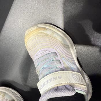 Kısa Sürede Deforme Olan Çocuk Ayakkabısı Ve Yetersiz Garanti Süreci