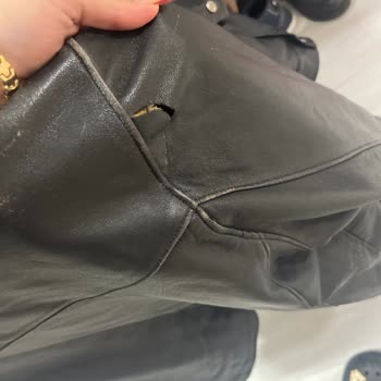 Aldığım Deri Ceket Kusurlu Çıktı, Satıcı Ve Destek Süreci Hayal Kırıklığı Yarattı