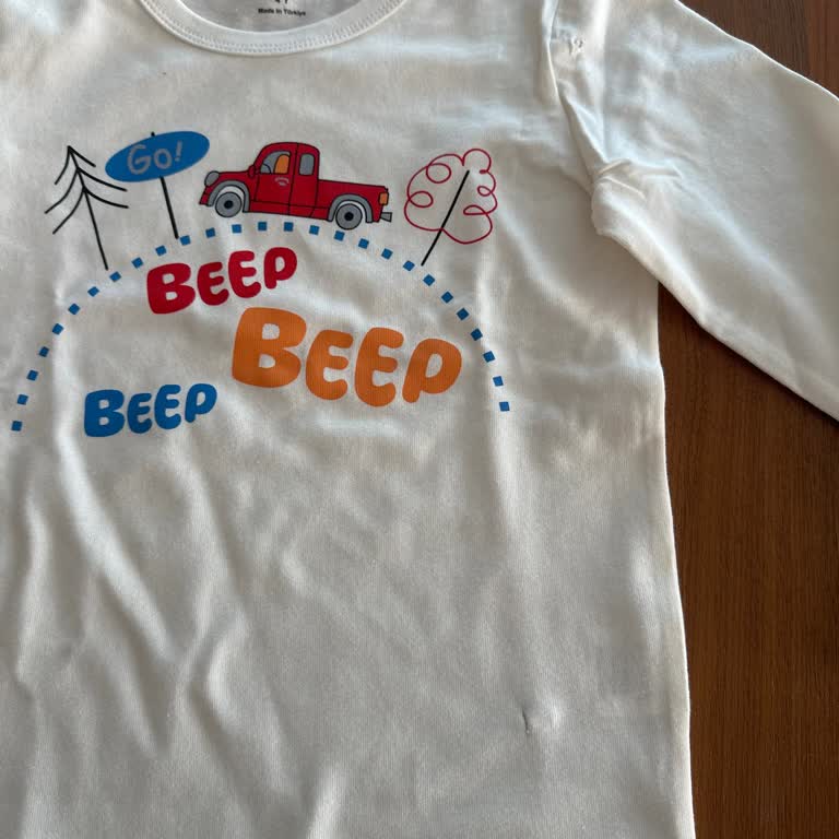 Yırtık Sweatshirt İçin İade Talebime Dönüş Yapılmıyor, Mağdur Edildim