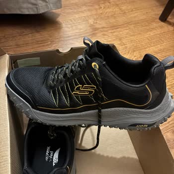 Skechers'dan Alınan Yeni Ayakkabıda Kusur ve Değişim Sorunu