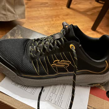 Skechers'dan Alınan Yeni Ayakkabıda Kusur ve Değişim Sorunu