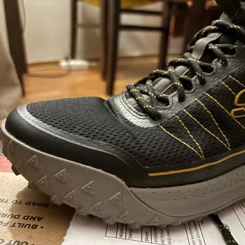 Skechers'dan Alınan Yeni Ayakkabıda Kusur ve Değişim Sorunu