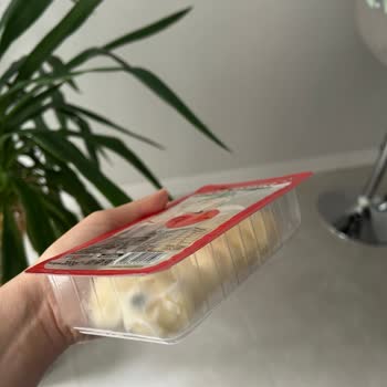 Son Kullanma Tarihi Geçmemiş Peynirin Ambalajında Küf Sorunu