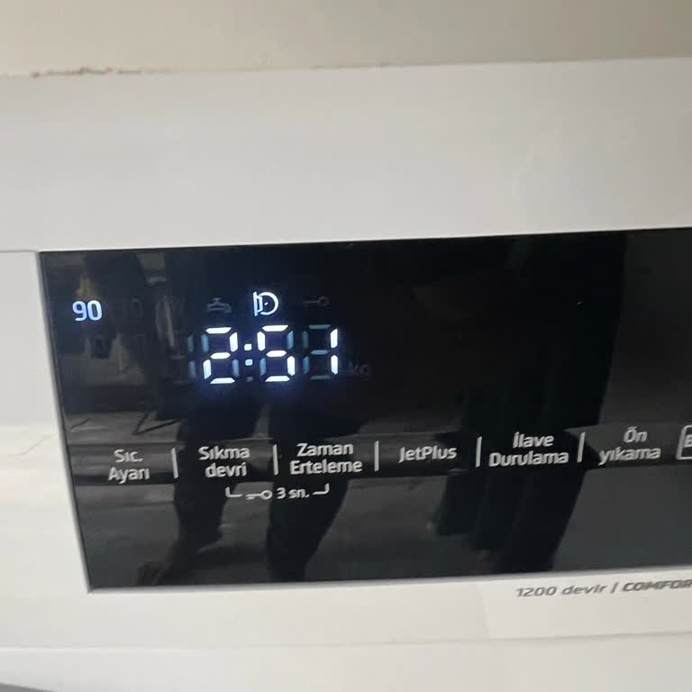 Yeni Alınan Çamaşır Makinesi Sürekli Arızalanıyor, Çözüm Sunulmuyor